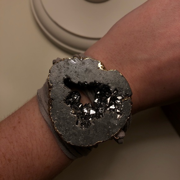 Jewelry - Purple stone wrap bracelet